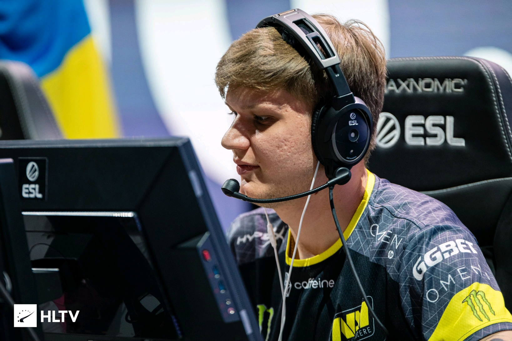 LPL春季赛今日首发：Lwx对阵Elk